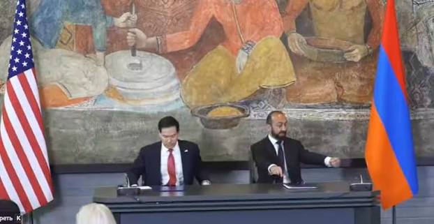 Ararat Mirzoyan və Marko Rubio "Ermənistan Respublikası ilə ABŞ arasında  TRIPP layihəsi ətrafında strateji əməkdaşlıq haqqında" çərçivə sazişini  parafladılar. | Azadlıq Qəzeti | Facebook