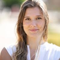 Roberta Moran's Instagram, Twitter & Facebook