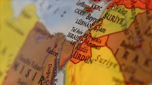 Gölün doğu yarısı ürdün topraklarına dahildir. B4tkplipgynrrm