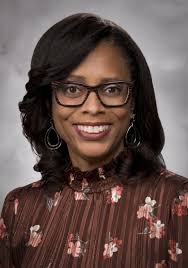 Lisa Ledoux's Instagram, Twitter & Facebook