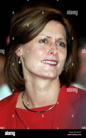 Sarah brown right hi-res stock photography and images