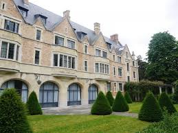 La Cite Internationale Universitaire Le Lieu Le Plus Cosmopolite De Paris Cite Universitaire Parcs Paris Paris