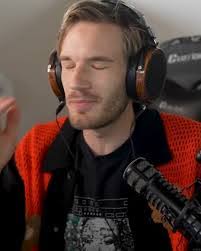 Dylan Chenault's Instagram, Twitter & Facebook