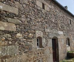 Over the time it has been ranked as high as 22 999 in the world, while most of its traffic comes from chile, where it reached as high as 51 position. Datei Manoir De Kervegan Servel A Lannion Jpg Wikipedia