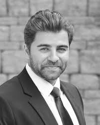 Beth Ney's Instagram, Twitter & Facebook