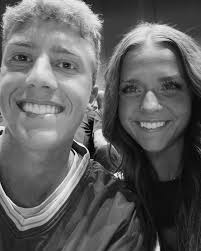 Happy birthday hubby!! You're one of the greatest joys of my life, here's  to year 23 ☺️🩷