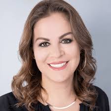 Sandra Reyes's Instagram, Twitter & Facebook