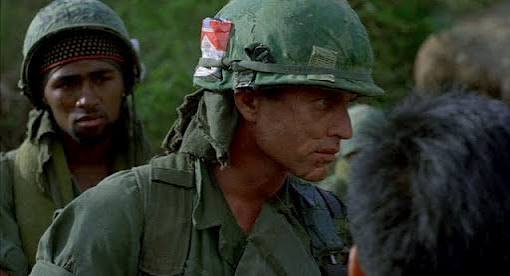 Platoon movie review & film summary