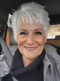 I love checking out new hairdos for older women, me being one.