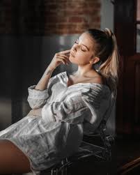 O nome artístico tony carreira foi escolhido em 1988, numa sessão de gravação em estúdio do seu primeiro disco, pelo seu produtor. Visao Morreu A Cantora Sara Carreira Filha De Tony Carreira Tinha 21 Anos