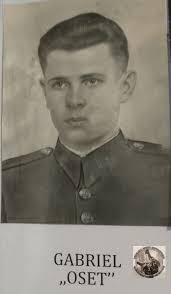 Gabriel-Edward Gajewski ps. „Oset” ur. 1923r., uczeń gimnazjum, żołnierz  patrolu „Grzechotnika” oddziału Kedywu AK „Zapory” oraz oddziału samoobrony  „Zapory”. Zamordowany 6 grudnia 1945 r. przez nieznanych sprawców.  "Dokładnie nie wiemy, kto zabił