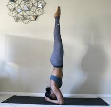Headstand Tutorial For Yoga Beginners Headstand Tutorial Yoga For Beginners Headstand