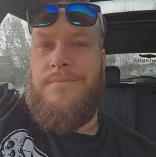 Is there someone that wants to help me right now with the terminus EE?