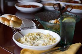 We visited olive garden earlier this week for dinner. Olive Garden On Twitter Pasta Endless Breadsticks And Endless Salad All For Under 9 That S An Early Dinner Duo Spread The Word Weekdays M Th From 3 5 P M Https T Co Gyti2y4pcz