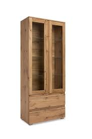 Die vitrine aus der serie como in uni wolfram grau und planked eiche besticht mit ihrer angesagten farben und der zeitlosen form. Newroom Standvitrine Nikita Vitrine Honig Eiche Dekor Vitrinenschrank Modern Wohnzimmer Kuche Landhaus Vintage Online Kaufen Otto