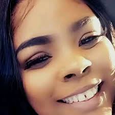 Andrea Walker (@andreawalker06)