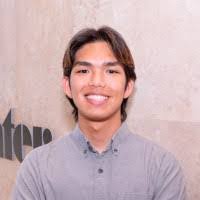 Sue Bunda's Instagram, Twitter & Facebook