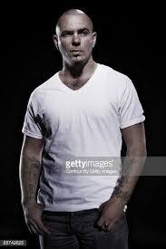 Rapper Pitbull Without A Shirt Memes Pitbull Rapper Pitbulls Rapper