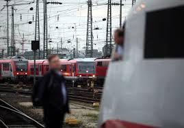 Datum start heute um 17:35. Lokfuhrer Gewerkschaft Droht Mit Langerem Bahn Streik
