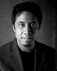 Pulitzer Prize winner Alex Tizon to sign book in Edmonds Thursday