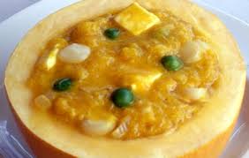 500 gr zapallo, 250 gr papa, 1 choclo, 1 cebolla mediana picada chiquitq, 1 diente ajo picado o chancado, 100 gr arvejitas, al gusto orégano o huacatay, sal y pimienta, aceite cant. Receta De Locro De Zapallo Recetas De Cocina Recetas De Comida Peruana
