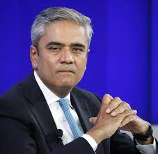 The appointment of anshu jain as sole head of deutsche bank's (db) investment bank last month put him in charge of more than 80 percent of the company's profit and reinforced his position as a. Selbstmord Deutsche Bank Chef Jain Trauert Um Vertrauten Welt