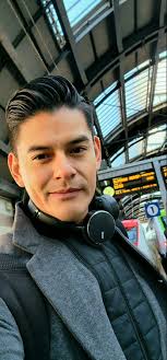 Hi group. I'm going to spend the end of the year until January 7 in  Yucatan. 50 years old, athlete from Central Europe. Married. I am looking  for someone with whom I