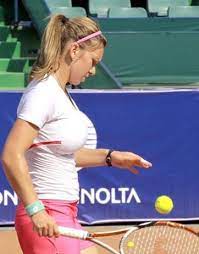 She became the second romanian woman to win a grand slam title in women's singles after the 1978 french open champion virginia ruzici. Image Result For Simona Halep 2011 Tennis Players Female Simona Halep Tennis Workout