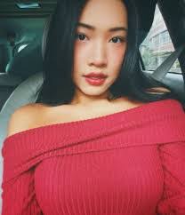 Fannie Lee's Instagram, Twitter & Facebook