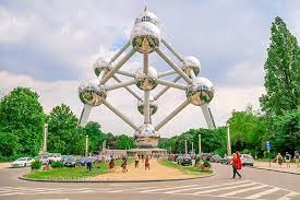 Welcome to the official atomium page! Atomium In Brussels Is It A Tower Building Pyramid Or Sculpture