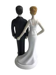 Washington red skins nfl football wedding cake topper funny groom top man sport. Loving Pinch Bridal Couple Bride And Groom Figurine Wedding Cake Topper The Love Pinch Unique And Funny Amazon Com Grocery Gourmet Food