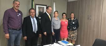 Ricardo josé magalhães barros ( maringá, 15 de novembro de 1959) é um engenheiro civil, empresário e político brasileiro filiado ao progressistas (pp). Audiencia Com Ministro Da Saude Ricardo Barros Santa Tereza De Goias