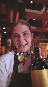 De perfecte wijn om samen te delen? #shorts #wijn #wijnbar