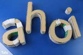 Die diy bandsäge deko buchstaben kann man aus unterschiedlichen materialien wie papier, pappe, holz. 3d Buchstaben Selber Basteln Anleitung Und Vorlagen Talu De