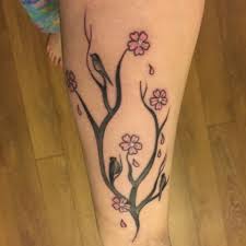 Originally i wanted an oak tree with roots twisting down my ankle, but i've decided that it would be. 18 Beautiful Tree Tattoo Ideas Styleoholic