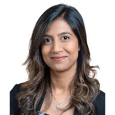 Raquel Meyer's Instagram, Twitter & Facebook