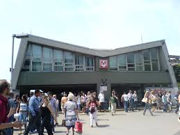Közlekedteti a budapesti közlekedési központ megrendelésére. Ors Vezer Tere Budapest Metro Mapio Net