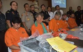 Kata izham hakimi, pihaknya yang memegang lesen francaisi ketika ini sedang mengkaji lokasi dan pasaran bersesuaian di sekitar lembah klang sebelum. Izham Hakimi Bin Hamdi Naulsy
