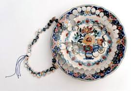 Expo Un Peu De Terre Sur La Peau Fondation Bernardaud Limoges Fr 16 Juin 16 Oct 2010 Musee Des Arts Decoratifs Bijoux Art Decoratif