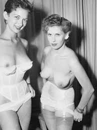 German women with big boobs - 67 photos of voluptuous curves