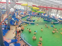 Yes, guests have access to an indoor pool and a fitness center during their. Oferta Speciala Vacanta Copiilor 2019 Caciulata Complex Balnear Cozia