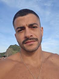 Photos by Henrique Borges (@henbor) · December 12, 2025