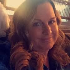 Janelle Pyle's Instagram, Twitter & Facebook