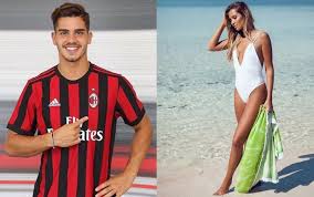 Sara rodrigues e andré silva sempre più innamorati. Il Gol Piu Bello Di Andre Silva Sara La Ragazza Pianetazzurro It News Sul Calcio Napoli E Sul Mondo Delle Scommesse