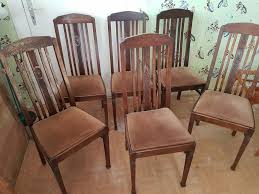 6 Gleiche Schone Alte Originale Holzstuhle Aus Eichenholz Mit Herausnehmbarem Sitzpolster Masse 0 44 M Breit 0 50 M Tief Sit In 2020 Holzstuhle Eiche Holz Stuhle
