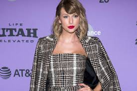 5 / 5 26 мнений. Taylor Swift Evermore Everything To Know About Her 9th Studio Album