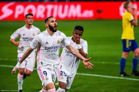 Le basque succède en tout cas à onze autres entraîneurs connus par florentino perez au real si julen lopetegui n'a perdu, en six ans de sélections, jeunes ou non, que quatre matches, son parcours en. Real Madrid Villarreal Compos Officielles Chaine Et Heure Du Match