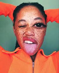 Lisa Weisser (lisaweisser2003)