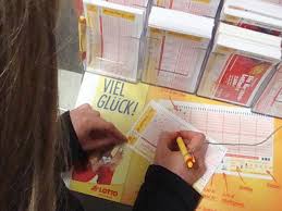 Unsere 1,2lottozahlen samstag sagen ihnen sofort, ob sie gewonnen haben! Lottozahlen Vom Samstag 05 09 2020 Presse Augsburg