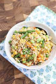 I love rice pilaf and i was excited to find this recipe for brown rice pilaf since brown rice is so much better for you. 5 Ingredient Vegetable Fried Brown Rice Aggie S Kitchen
